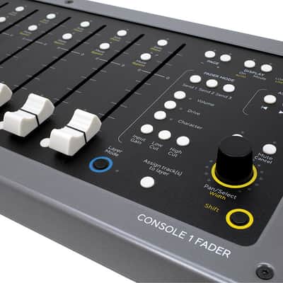 Softube Console 1 Fader USB DAW Control Surface 2019 - Gray image 2