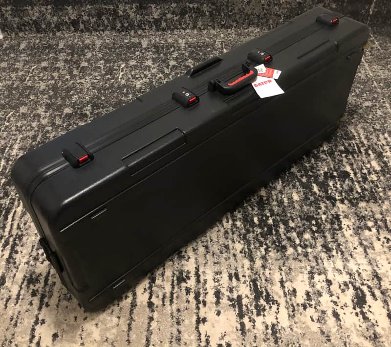 Gator GTSA-KEY76D TSA ATA Deep 76-Note Keyboard Case W/ Wheels - Black image 1
