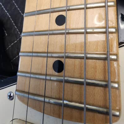 Fender American Standard Stratocaster, Left handed - 3-color Sunburst, Maple Fingerboard 2014 image 14