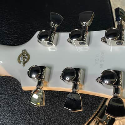 NEW! Gibson Acoustic Custom Shop Dove Acoustic-Electric Guitar - Alpine White - Authorized Dealer 5.2lbs - G06616 image 13
