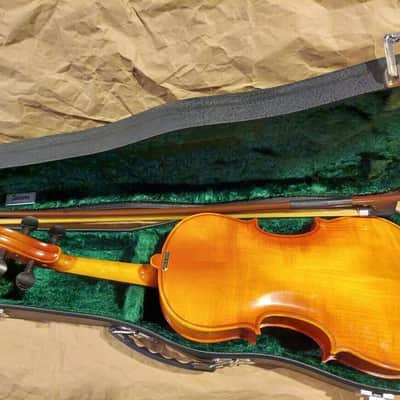 Suzuki No. 220 1/2 Violin, Japan 1979, with case&bow, Fair Condition image 3