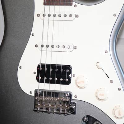 Suhr Classic S Plus HSS 2024 in Pewter Metallic image 3