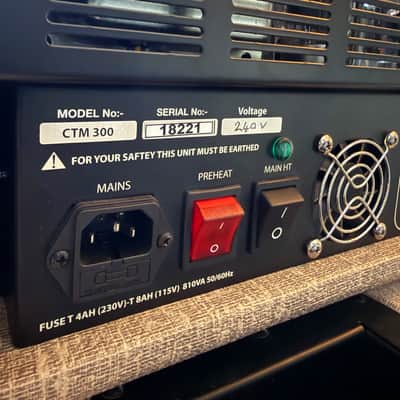 Ashdown CTM 300 (EX Nate Mendel Foo Fighters) & 6x10 Cabinet image 3