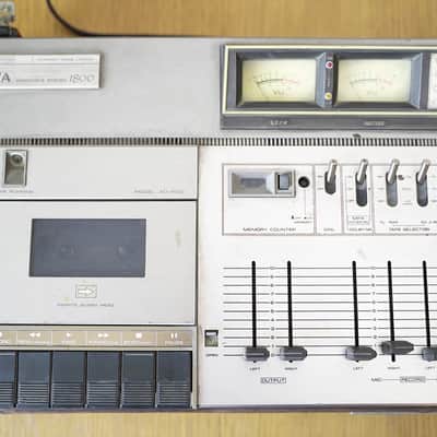 Aiwa AD-1800 Stereo Cassette Deck 70s image 1