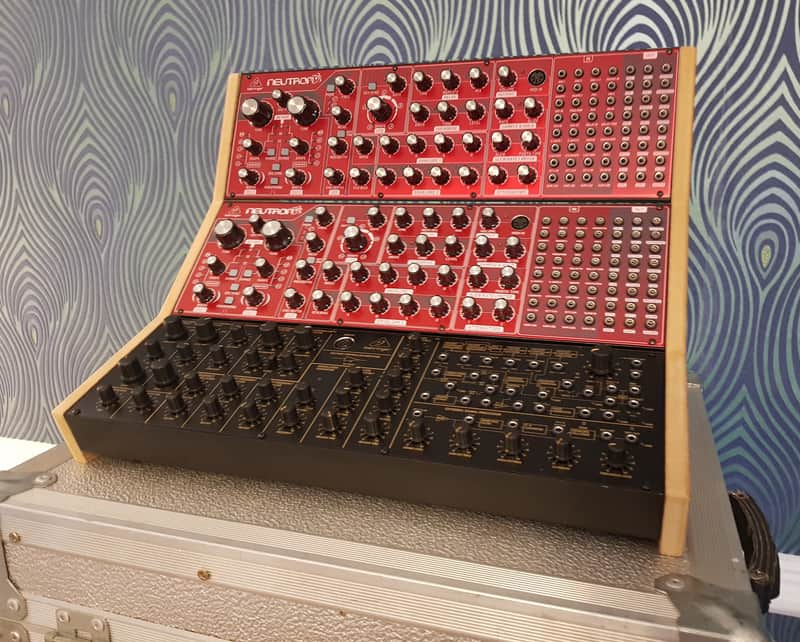 Behringer Triple Oak Veneered Stand for Model D, Pro1, K2, Cat And Neutron Etc image 1