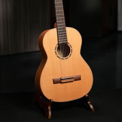 Ortega R122-3/4 Family Series Cedar Top Mahogany Neck 3/4-Size Nylon 6-String Classical Acoustic Guitar w/Gig Bag image 12