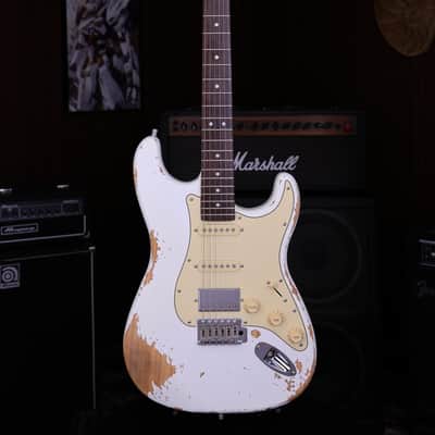 Dhatarattha HSS Strat-Style – White Nitro Relic image 2