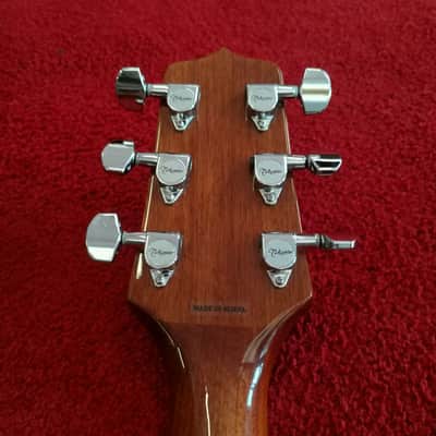 Takamine EG530SSC Natural image 13
