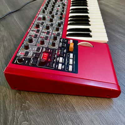 Nord Lead 4 Polyphonic Synthesizer - Excellent Condition image 2