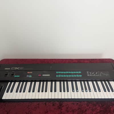 Yamaha DX9 Programmable Algorithm Synthesizer Synth 1983 - Black image 2
