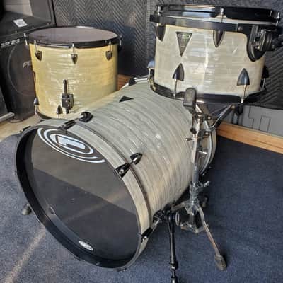 OCDP Venice drumset 3pc White Marine Pearl Orange County percussions 20/16/12 image 3