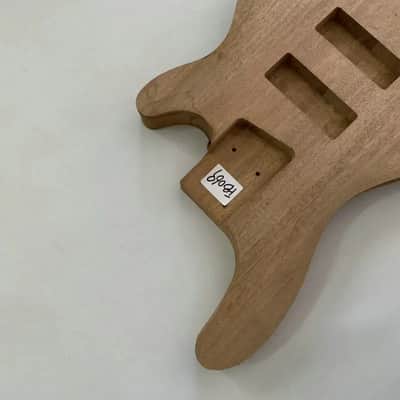 Mahogany Bass Style Body DIY Project image 4