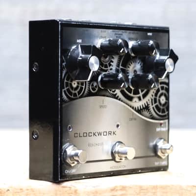 J. Rockett Audio Designs Clockwork Echo Delay with Modulation Effect Pedal w/Box image 3