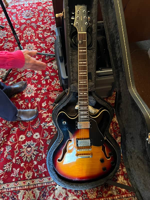 Peavey JF1EX semi-hollow ES335 style 2010’s w/hard shell case- Sunburst Finish image 1