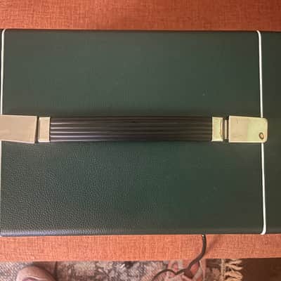 Hiwatt Hi-5 420 Limited Edition 2-Channel 5-Watt Guitar Amp Head 2021 - Green with Black Badge image 3