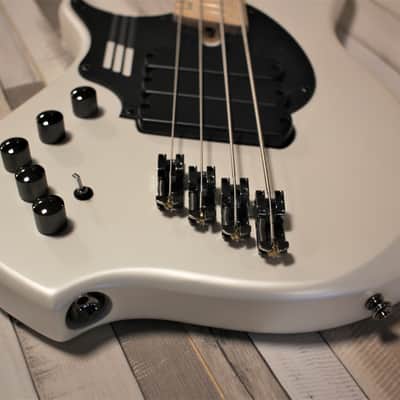 Dingwall Combustion 4 NG3 Lefty! Ducati White Pearl image 4