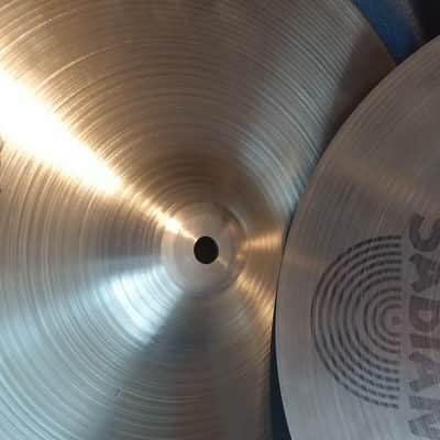 Sabian AA MEDIUM HI HAT CYMBALS 1087 G / 1465 G /  BEAUTIFUL FACTORY MATCHED PAIR image 7