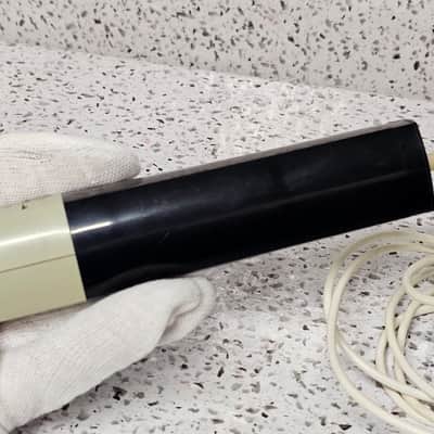 Vintage Microphone Tesla AMD 206L / 3pin connector image 6
