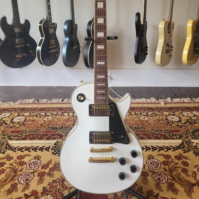Epiphone Les Paul Custom 2010 - Alpine White - hard case included image 1