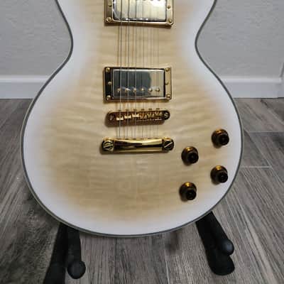 Firefly   FFLPS White Burst UPGRADED w Locking Tuners and gold metal PU Rings image 2