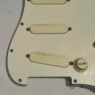 1988 Fender Stratocaster Plus Factory Loaded Pickguard Gold Lace Sensors TBX image 9