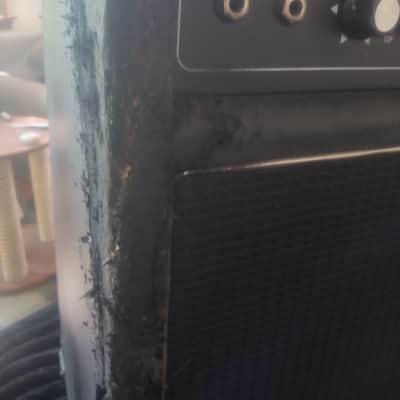 Kustom KXB100 100w 1x15" Bass Combo Amp image 7