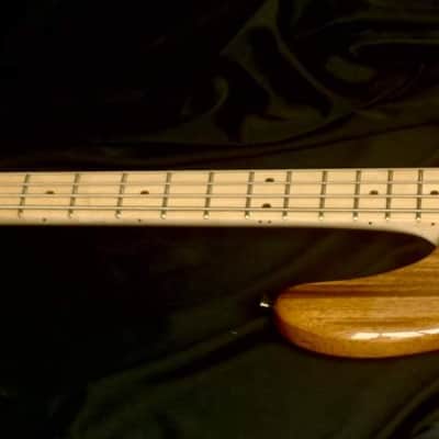 Maurizio Uber Bass Jazz Bass J4 Classic Custom Fit Aguilar OBP2 Bartolini  9CBJS 8.2 lbs image 8