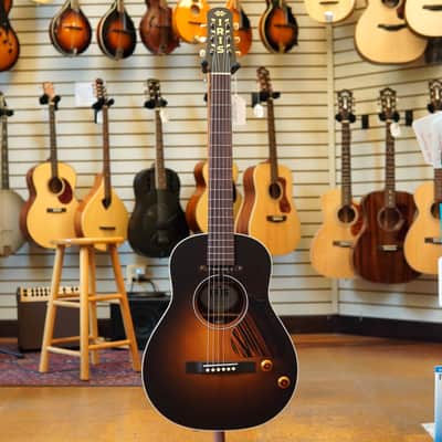Iris Guitars CH-e Model Sitka Spruce/Mahogany Acoustic-Electric Guitar Sunburst w/P90 Pickup, Hard Case image 4