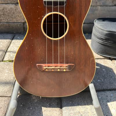Vintage 1930’s Washburn Concert Ukulele made by Lyon & Healy Washburn image 2