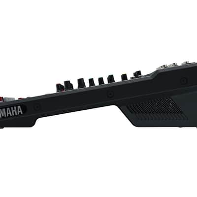 Yamaha MG12 Analog 12-Channel Mixing Console image 4