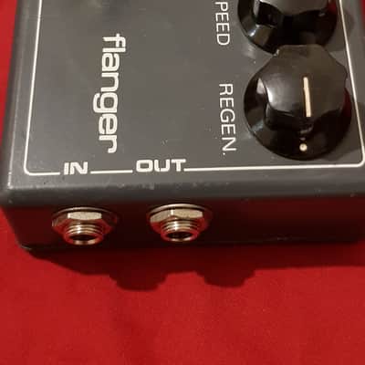 MXR Flanger Pedal Vintage 80's - With Original Box And Reticon SAD1024 image 4