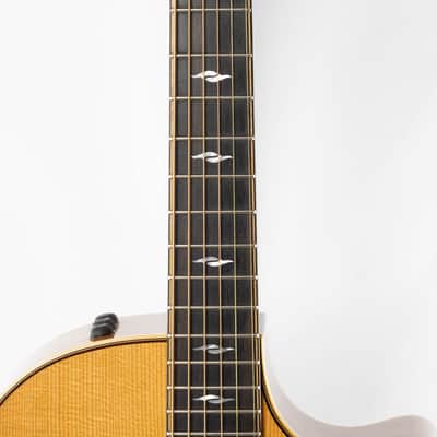 Taylor 814ce 2021 Natural image 7
