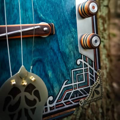 The Kingfisher - High Bird custom cigar box guitar image 9