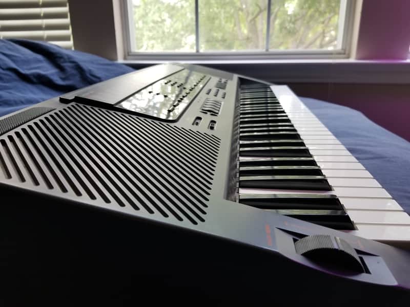 Casio CTK-1000 (61 KEYS - 5 OCTAVES) image 1