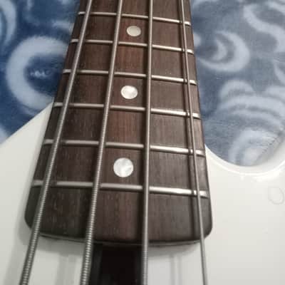 Yamaha  Explorer EBX-1 1985 - White MIJ image 8
