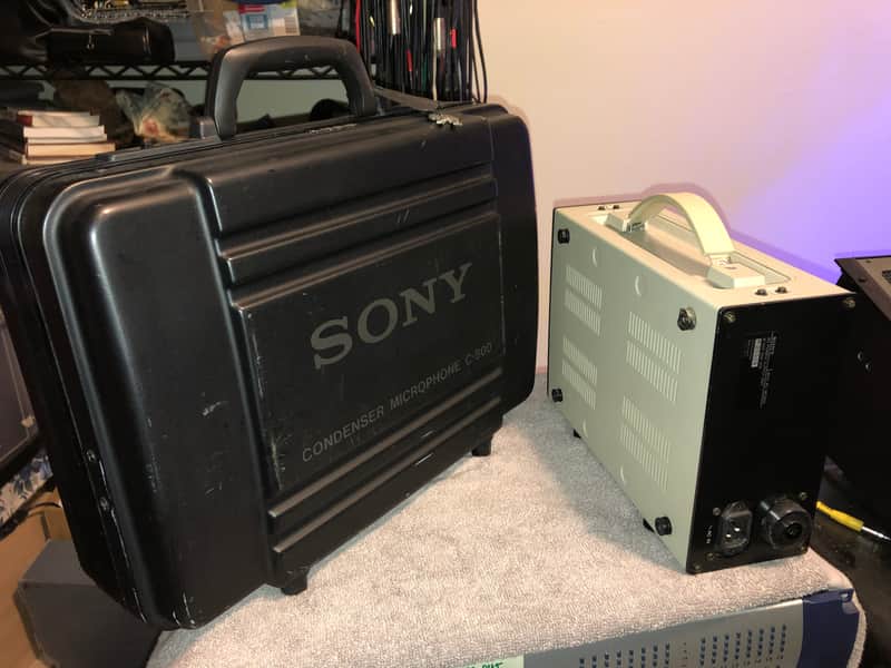 Sony c800 tube mic in excellent condition case+keys PSU shockmount spare tube A+ image 1