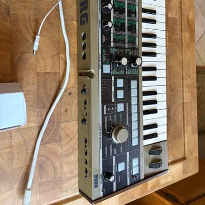 Korg MicroKORG 37-Key Synthesizer/Vocoder 2002 - 2019 - Silver - Excellent image 11
