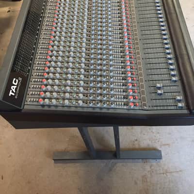 Amek Tac Scorpion II 32x16 console image 4