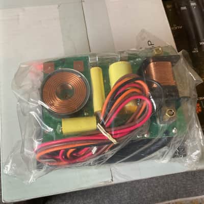 Eminence PX21K6 Speaker Crossover image 2