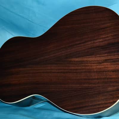 Alvarez AP710SB Artist Series Acoustic Parlor image 8