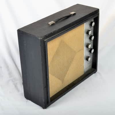 Silvertone Model 1482 5-Watt 1x12 Guitar Combo 1960s - Black image 2