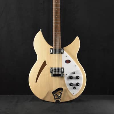 Rickenbacker 330/12 12-String Mapleglo image 2