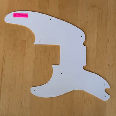 Fender Precision Bass 2000's image 5