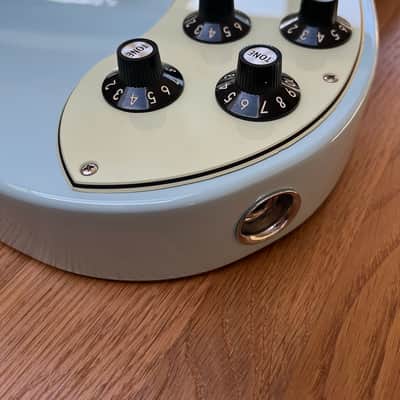 Fender Vintera '70s Telecaster Custom with Pau Ferro Fretboard 2021 - Sonic Blue image 2