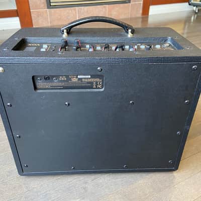 Vox  20W Modelling Combo Amp w/FX image 8