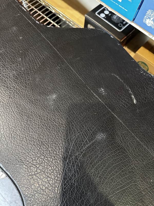 Dreadnought Acoustic Guitar Hardshell Case image 1