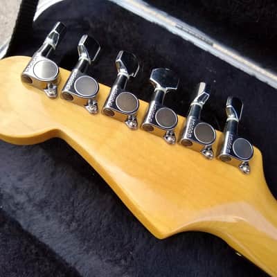 1989 Fender Stratocaster - Strat - Signed by Stevie Ray Vaughan - SRV - Very Rare! image 9