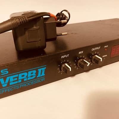 Alesis Midiverb II 16-Bit Digital Effects Processor 1990s image 5