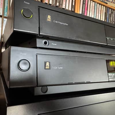 Acoustic Research C6, T4 & P10 Pre Amp, Tuner and Power Amp 1980s - Black image 9
