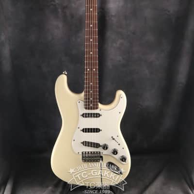 Fender Japan 1995-1996 ST72-145RB image 2